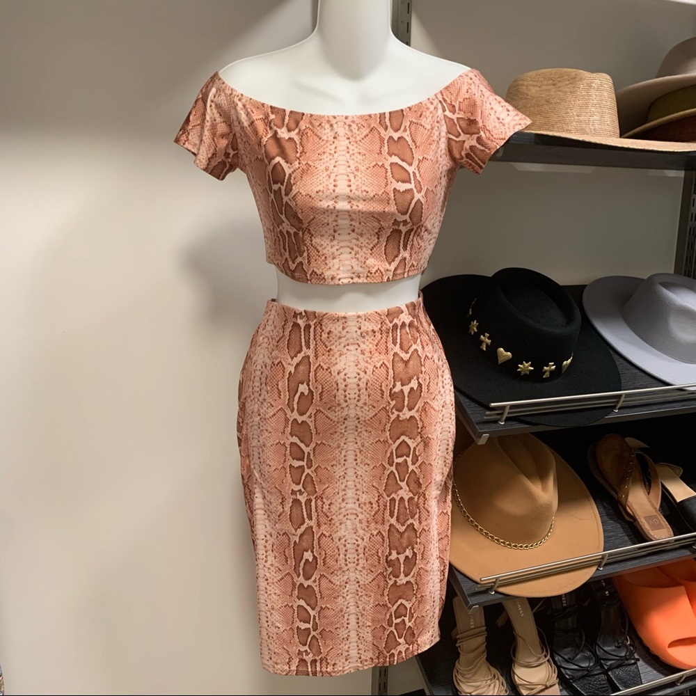 NWT Tan Snake Off Shoulder Crop & MIDI Skirt Set